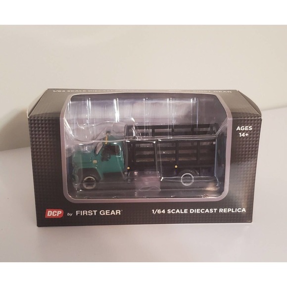 DCP Chevrolet C65 Stake Bed Truck NIB 1/64 - Picture 1 of 2